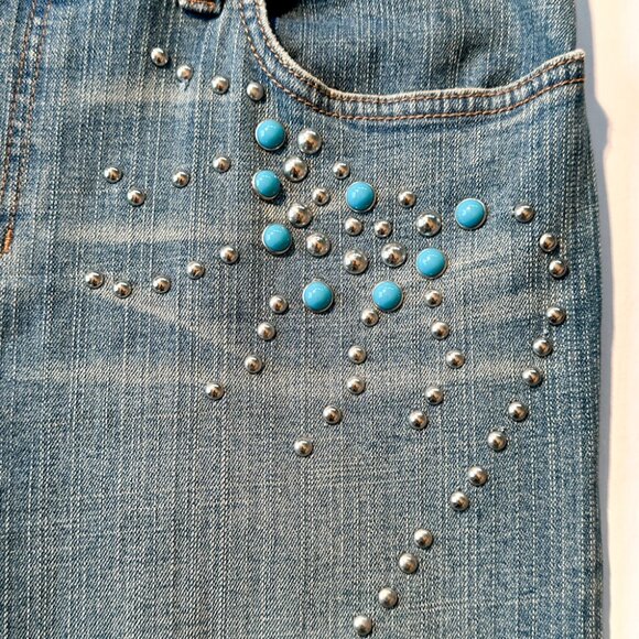 3.	Denim Jeans, medium-blue and decorated with studs and beads - Picture 4 of 6